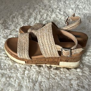Steve Madden platform sandals, so comfortable